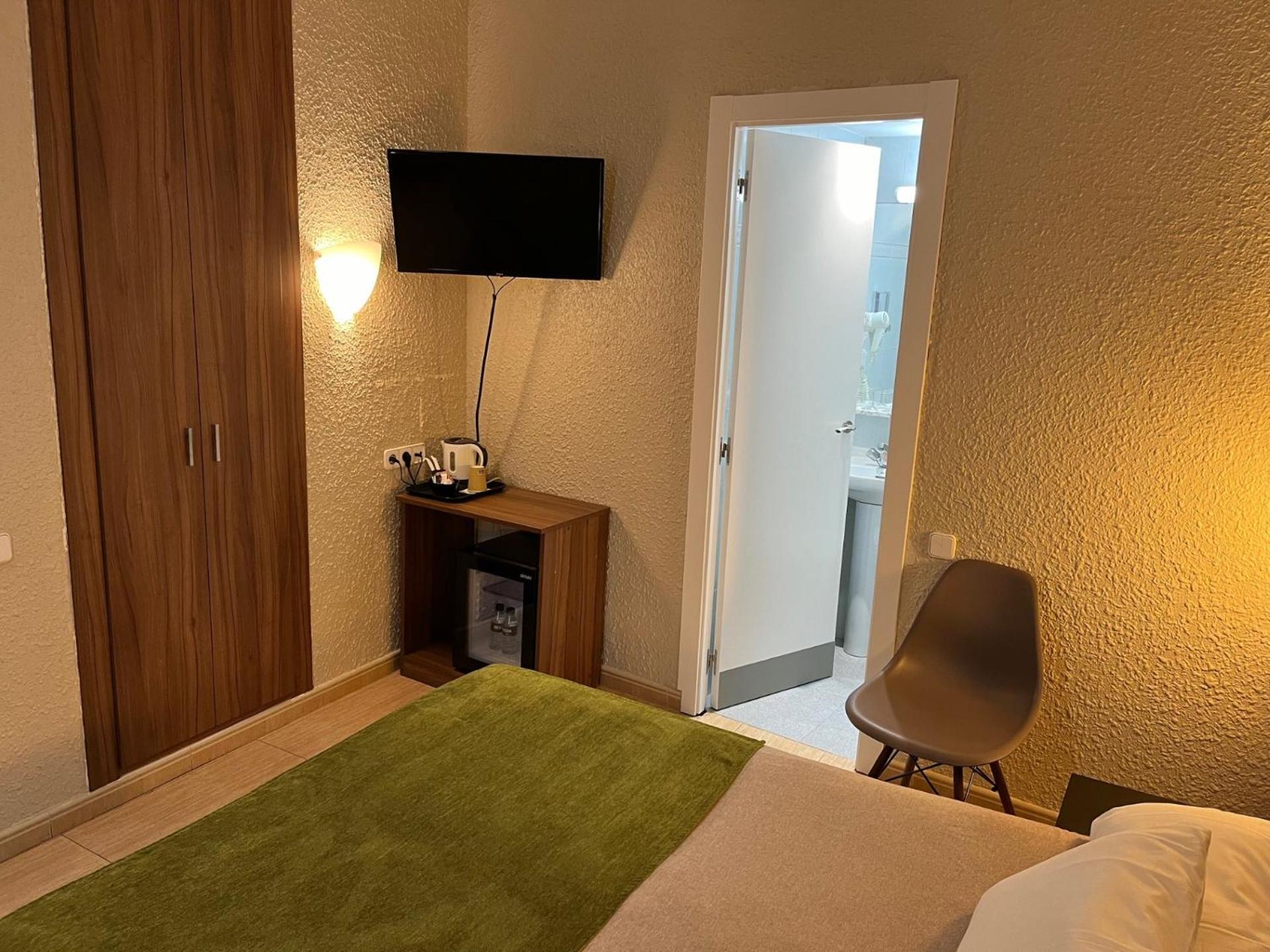 ברצלונה Hotel Aneto מראה חיצוני תמונה