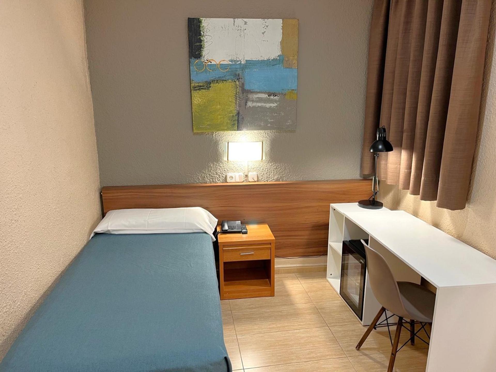 ברצלונה Hotel Aneto מראה חיצוני תמונה