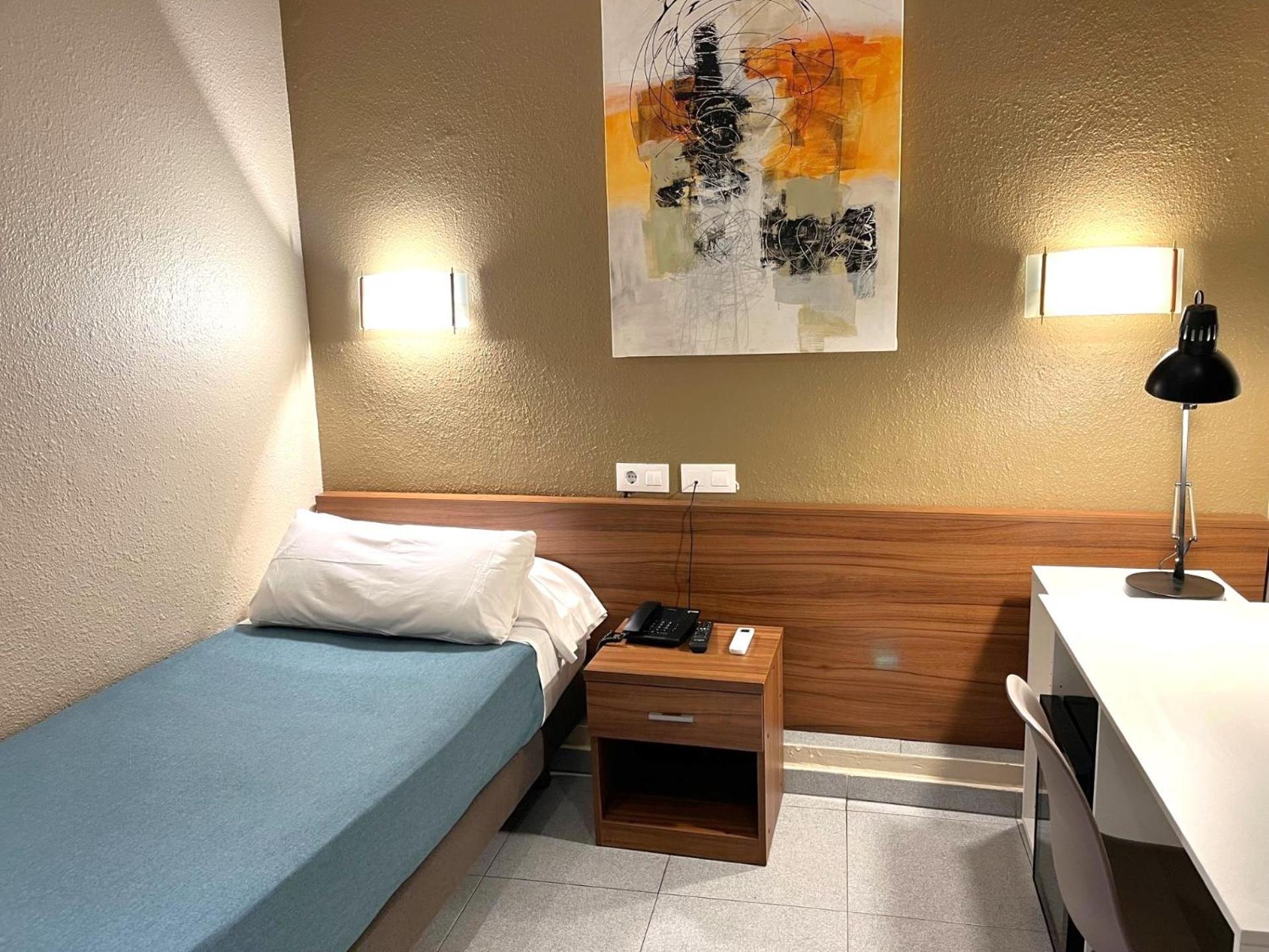 ברצלונה Hotel Aneto מראה חיצוני תמונה