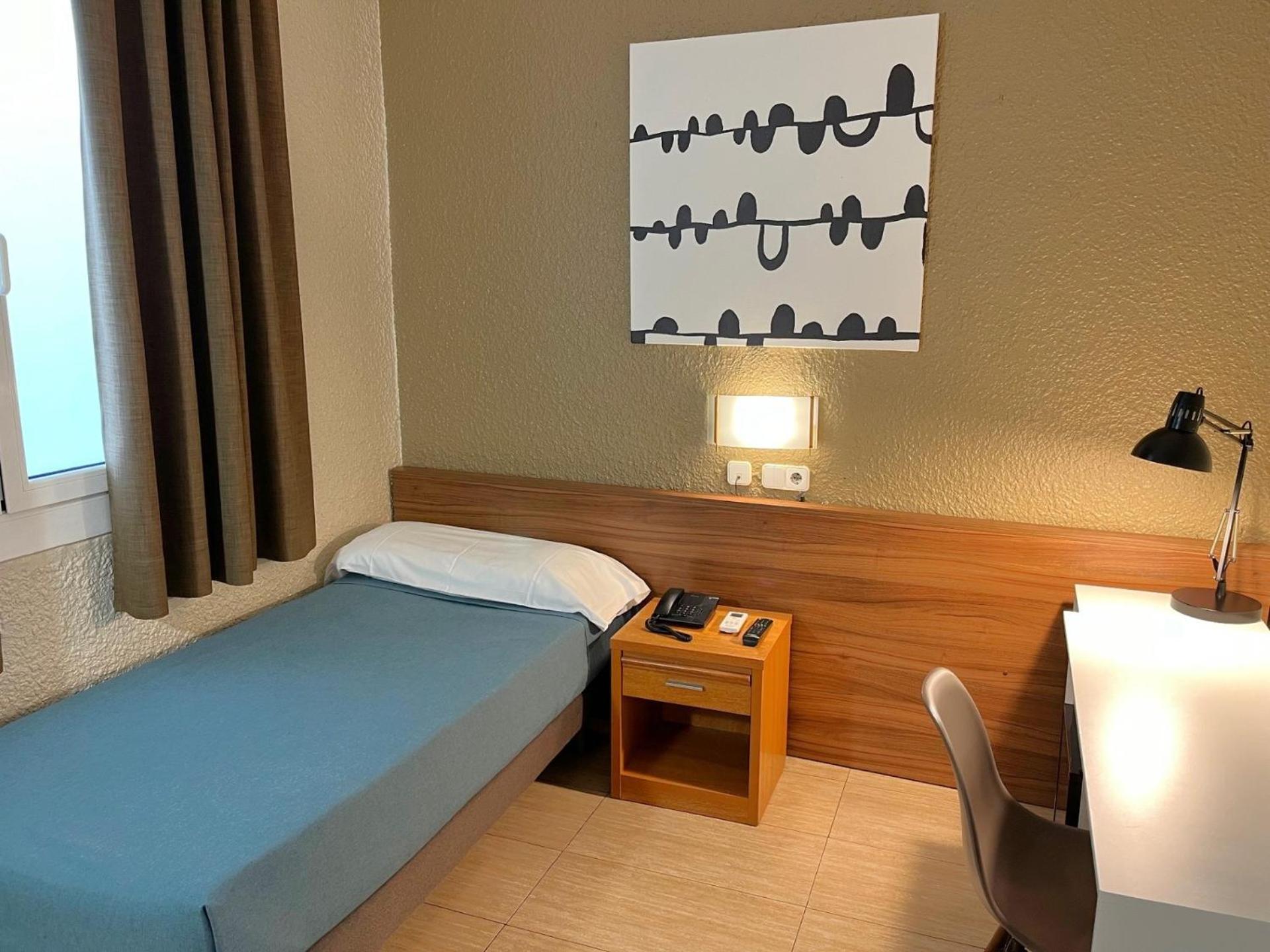ברצלונה Hotel Aneto מראה חיצוני תמונה